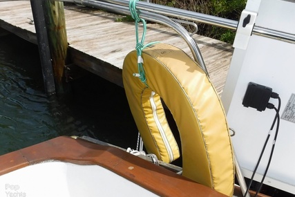 Herreshoff 31 Cat Ketch