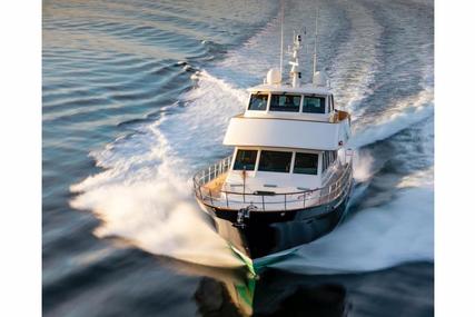 Hunt Yachts Ocean 76 Enclosed Pilothouse