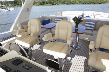 Hunt Yachts Ocean 76 Enclosed Pilothouse