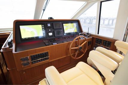 Hunt Yachts Ocean 76 Enclosed Pilothouse