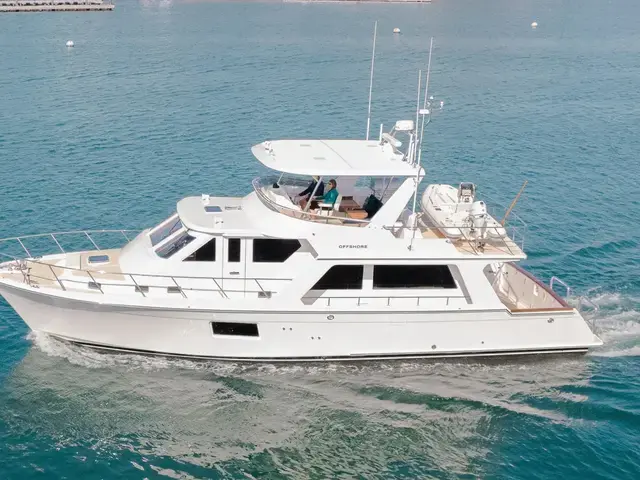 Offshore Yachts 54 Pilot House