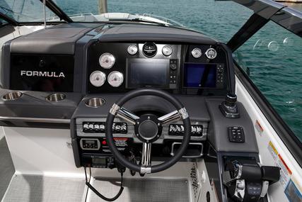 Formula 330 Crossover Bowrider I-O