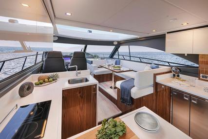 Riviera 4600 Sport Yacht Platinum Edition