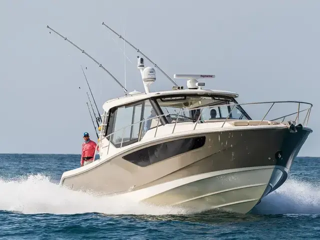 Boston Whaler 405 Conquest