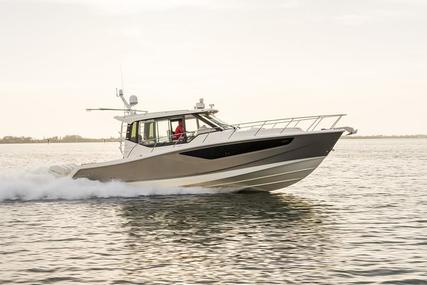 Boston Whaler 405 Conquest