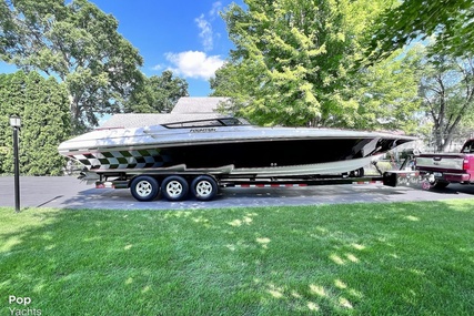 Fountain Boat 38 Lightning