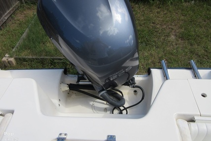 Sea Hunt 232 Triton