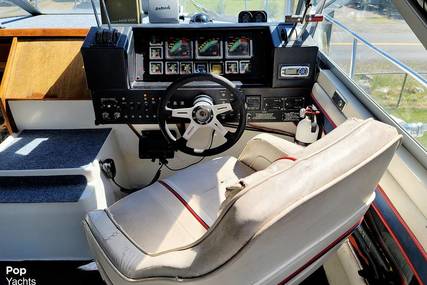 Bayliner Conquest 3250