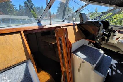 Bayliner Conquest 3250