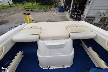 Sea Ray 220 Overnighter