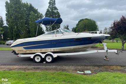 Sea Ray 220 Overnighter