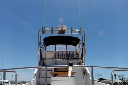 Skipjack 24 flybridge