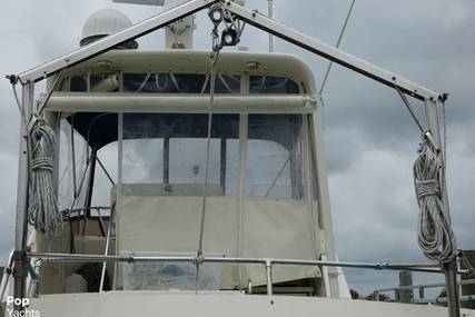 Hatteras 40 Double Cabin