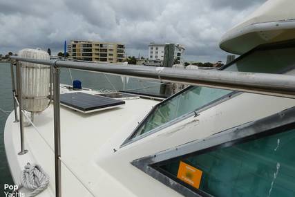 Hatteras 40 Double Cabin