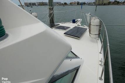 Hatteras 40 Double Cabin