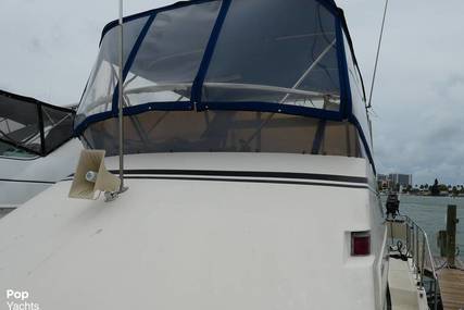 Hatteras 40 Double Cabin