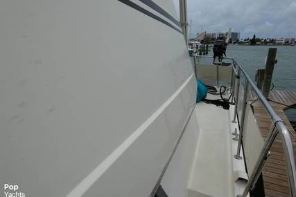 Hatteras 40 Double Cabin