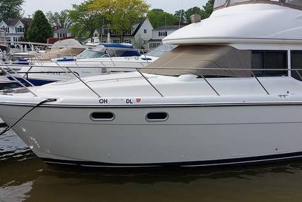 Bayliner 3488 Command Bridge Motoryacht