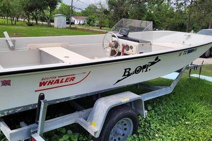 Boston Whaler 17 Newport