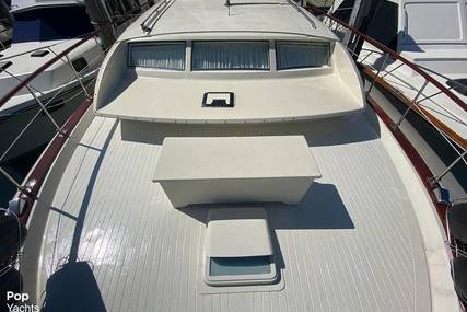 Chris Craft 470 Commander