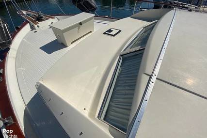 Chris Craft 470 Commander