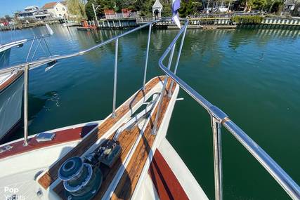 Chris Craft 470 Commander