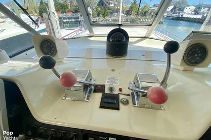 Chris Craft 470 Commander