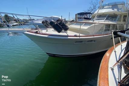 Chris Craft 470 Commander