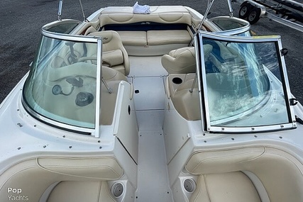 Sea Ray 210 Signature