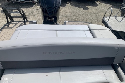 Bennington 23GSB