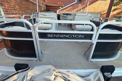 Bennington 21 SF