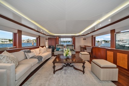 Benetti 151