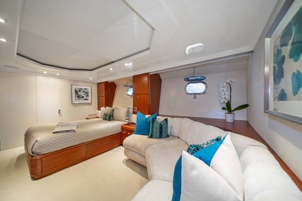 Benetti 151