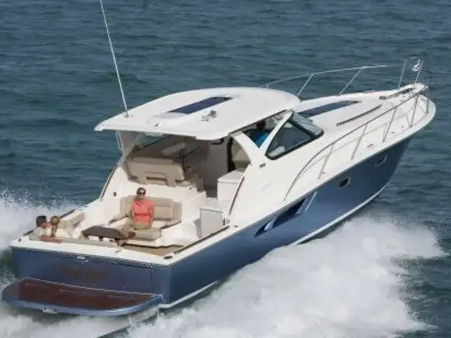 Tiara Yachts 40