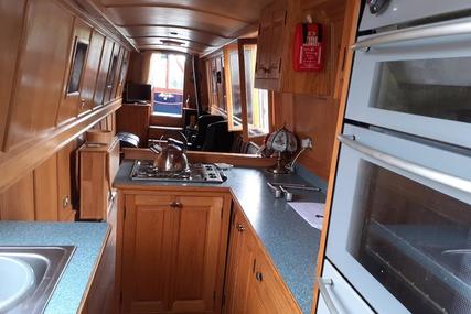 Jonathan Wilson 57ft Semi Trad Narrowboat called Wee Blueit