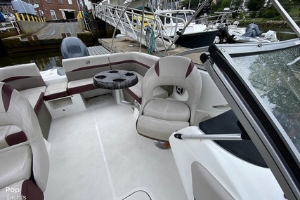 Hurricane Sundeck 217