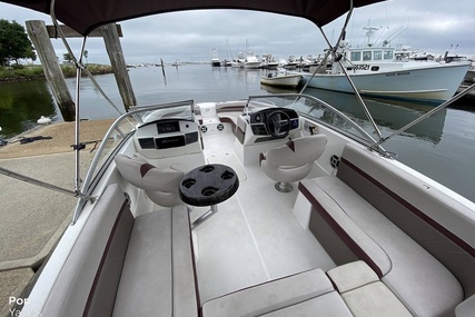 Hurricane Sundeck 217