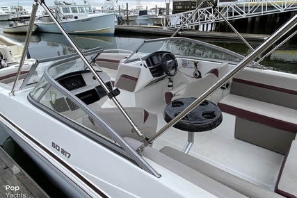 Hurricane Sundeck 217