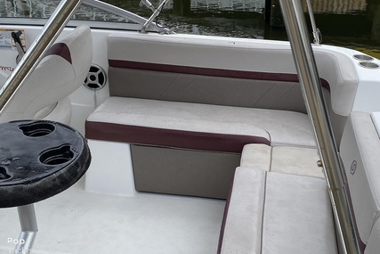 Hurricane Sundeck 217