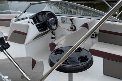 Hurricane Sundeck 217