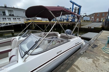 Hurricane Sundeck 217