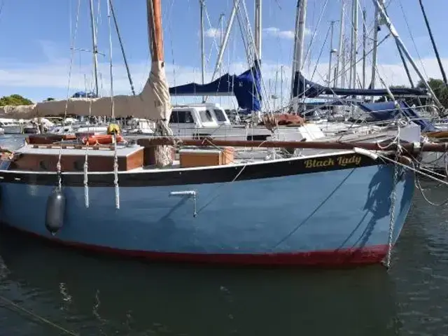 Custom Boats 26' Gaff Cutter