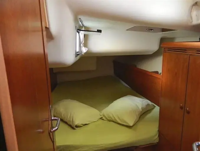 2003 Jeanneau sun odyssey 43