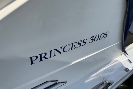 Marine Projects Princess 30DS Montana Princess