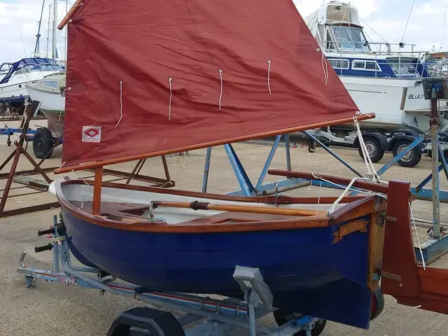 Custom Boats GRP McNulty Dinghy