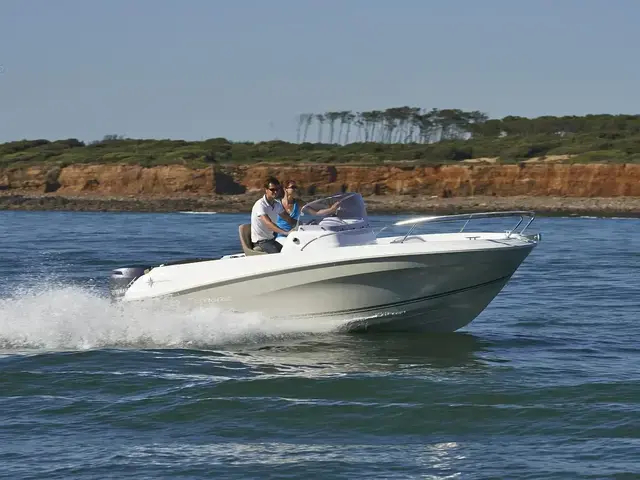 Jeanneau Cap Camarat 5.5 Cc