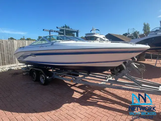 Sea Ray 200 SunRunner