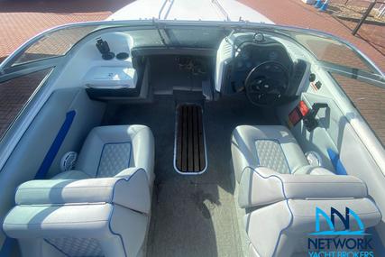 Sea Ray 200 SunRunner