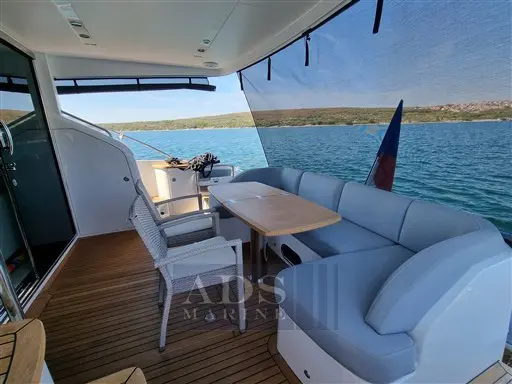 2014 Princess 56