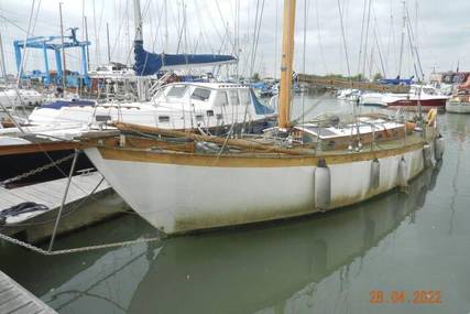 Classic Yachts Traditional Cutter